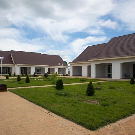 База Відпочинку "Сонячна" Primorskoje Zewnętrze zdjęcie