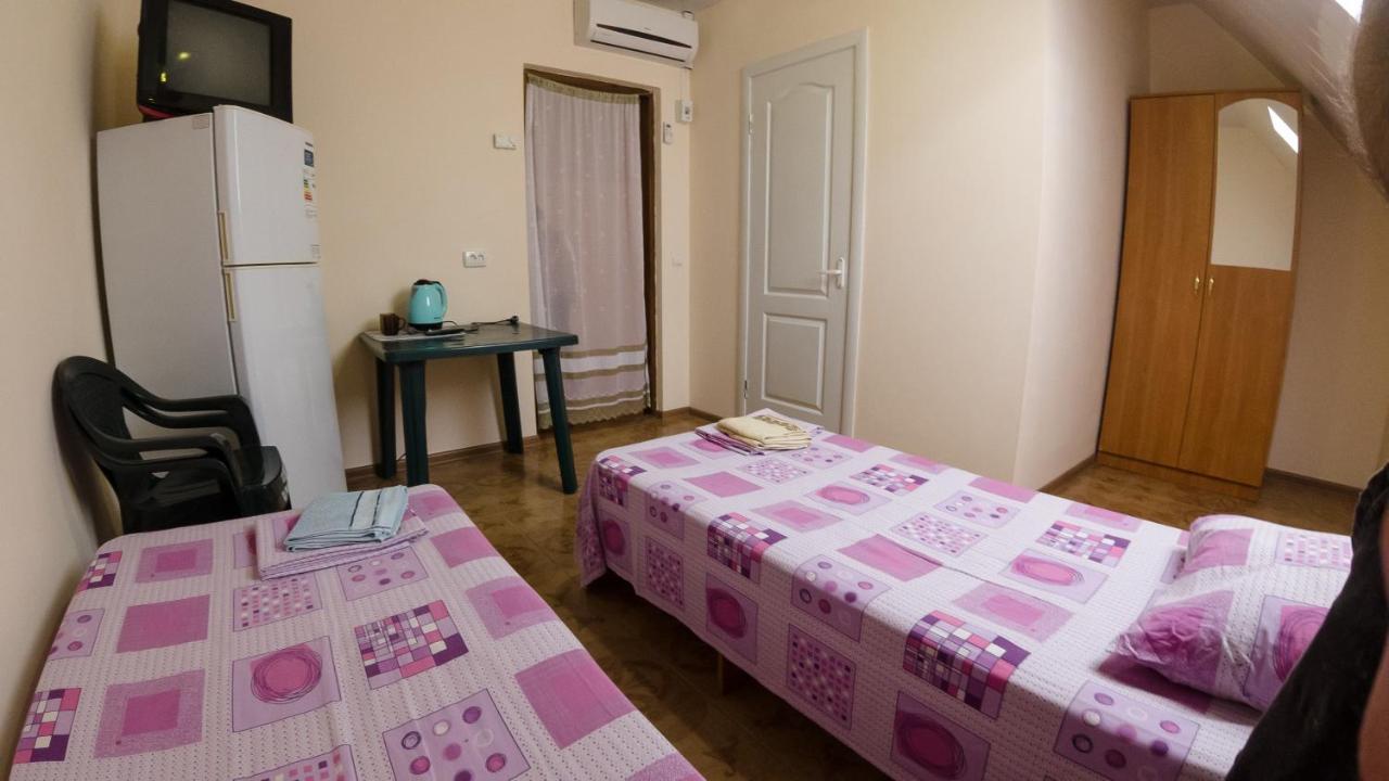 База Відпочинку "Сонячна" Primorskoje Zewnętrze zdjęcie